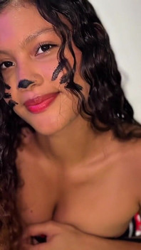 Minnie Mouse Voleva Mangiare Un Formaggio Ma Finisce per Mangiare Un Cazzo Con La Figa Scopata Ad Halloween