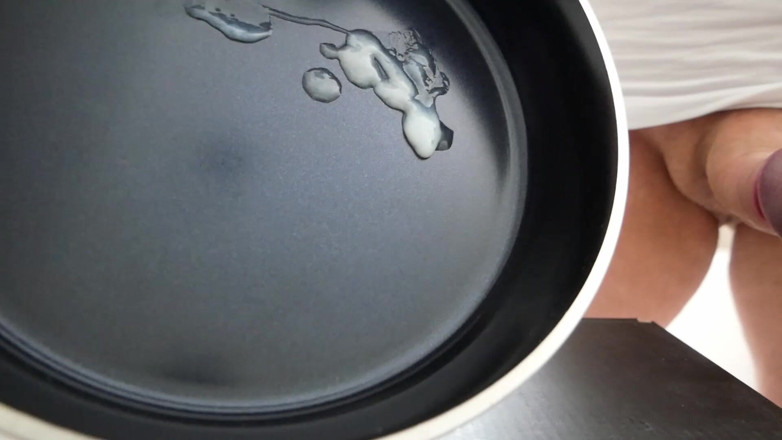 PeopleNeedCum: Ejaculez de multe ori pe Pan negru!