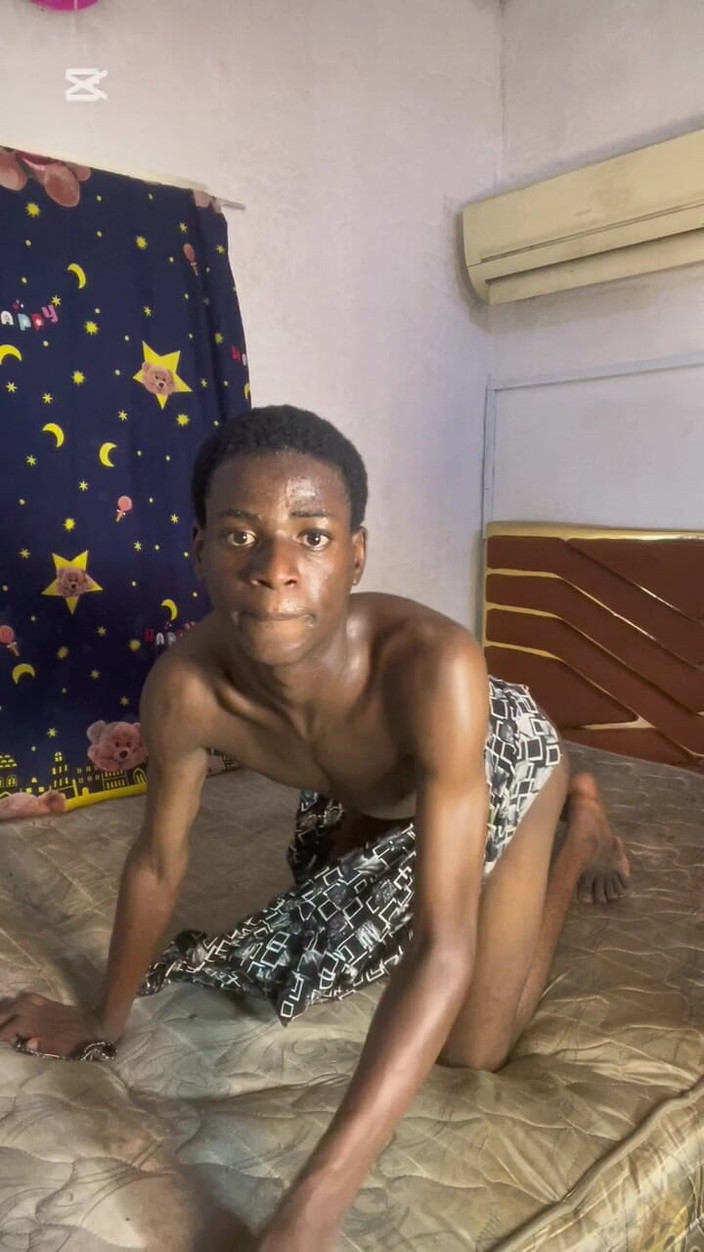 Big_brown: Großer mosculai fickt mich mit ist großem schwanz