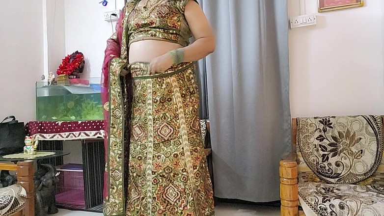 Indiansissychubby: 穿着纱丽服的漂亮女人