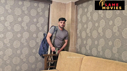 Xflame Movies: Madhahoshi ateşli orta yaşlı seksi kadın alon evde sert sekse...