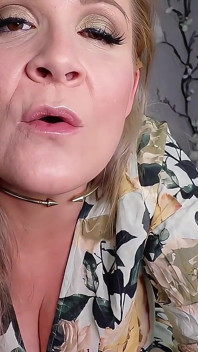 Jiran Miss Whitney Morgan mempunyai fetish Voresnack Rahsia