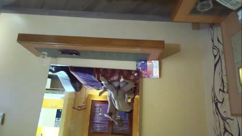 Candy Camille: Kali Kedua Anda Di Tangan Saya... Dan dia masih tidak...