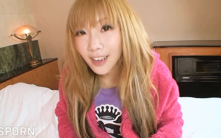 Asian HomeMade 4K: Follando sexo adolescente japonesa Saki Oshiro con pequeño coño