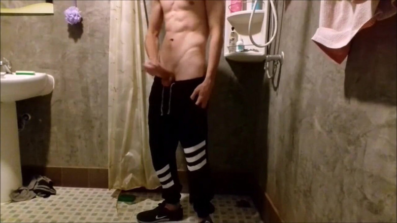 AlexRusFun: Russian chav lad jerks off his huge cock