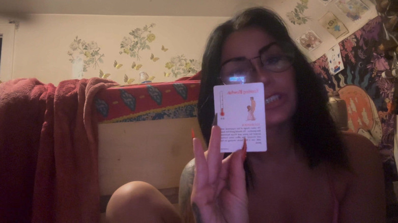 Valaya Noire: Sex-position Roulette-karten