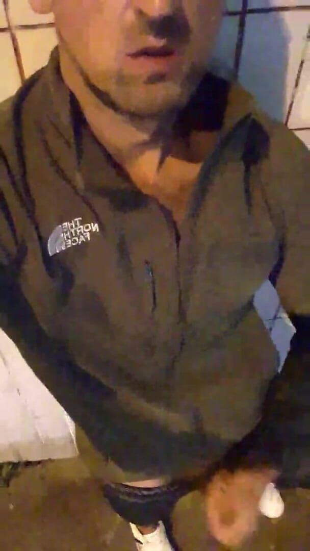 Slutboyben: Slutboyben cam4 pornoqueen, оголюючись у прямому ефірі на cam4