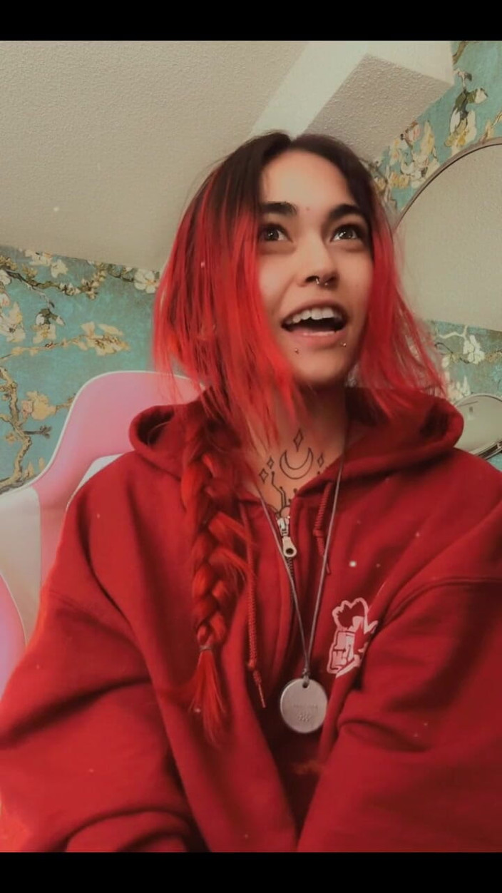 lilRavenFox: We Out Here Living