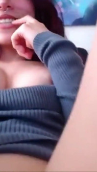 I Wet My Vagina with My Fingers Until I Can't Stand the Pleasure Anymore, Come and Fuck Me