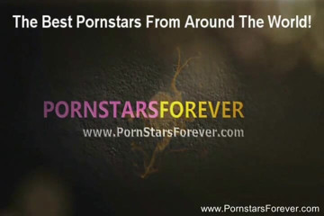 Pornstars Forever: Милфа-брюнетка с большими сиськами дрочит хуй, пока ее лицо не покроют спермой