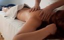 Vika studio: Orgasme réel d&amp;#039;une fille dans un salon de massage