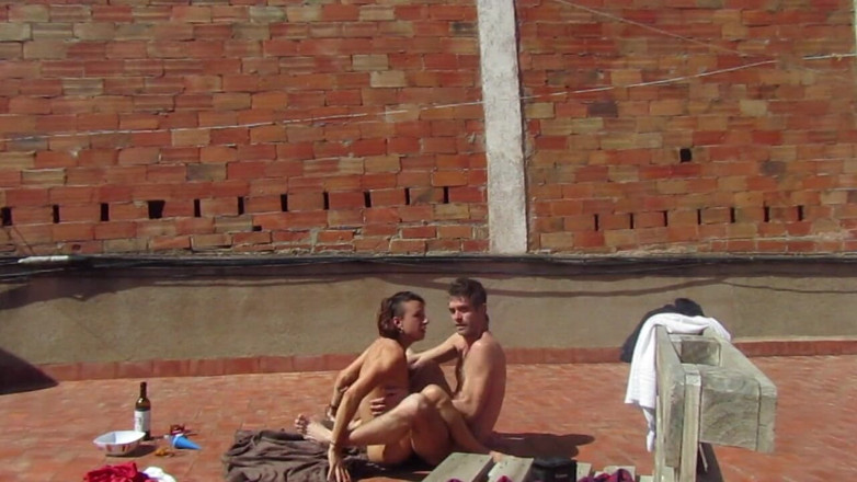 Magia Rosa: Amateur Couple Fucking on the Terrace, Outside Sex