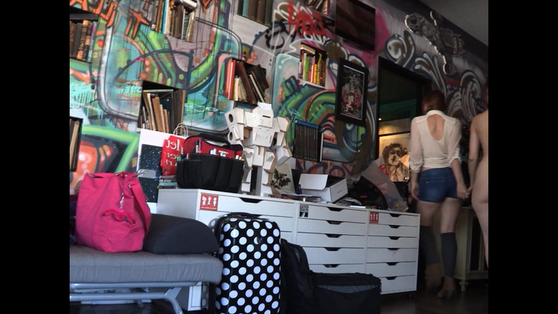 LESBIANS Accademy: 격렬한 보지 숭배로 이어지는 레즈 유혹