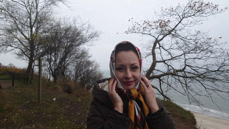 Wanilianna: Squirt in Public Place