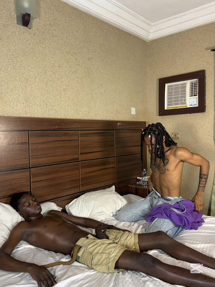 Prince Bami: Čůrák zadku