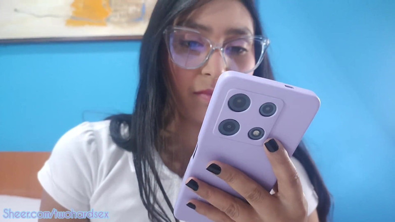 Teen sex 66: Супер сексуальная сводная сестра сосет член и получает член сводного брата