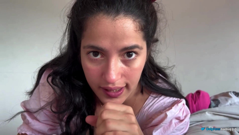 NamiQsein: My Stepfather's Stepdaughter Comes to Ask Me Strange Things