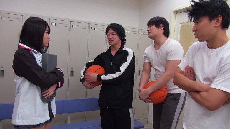 Caribbeancom: Cute asian teen gets pounded in the locker room