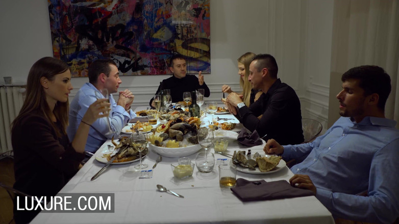 Luxure: Mina Sauvage secret licking and BJ during dinner