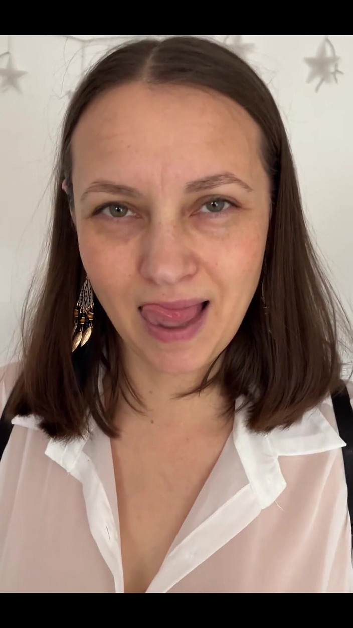 Crypto Mommy: Du siehst im Hintergrund