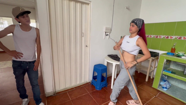 RASHEELHILLS: Stepsister can You Help Me Clean My Room! and Then...