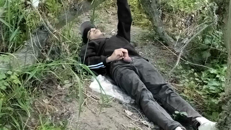 Jon Arteen: This Gay Twink Sticks His Cock Through His Fly to...