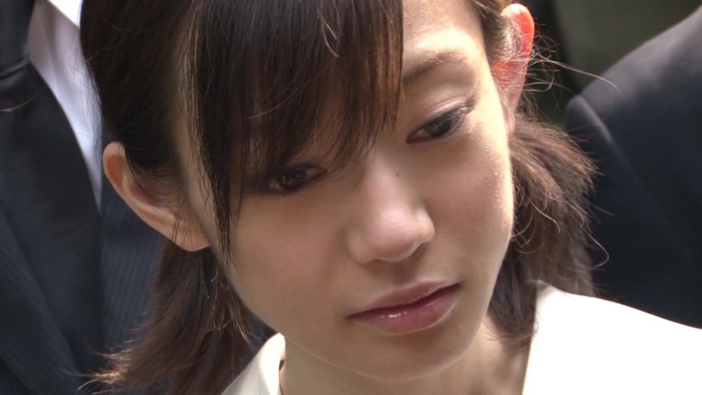 Blowjob Fantasies from Japan: Onschuldig uitziende Aziatische babe leert hoe ze aan een lul...