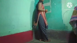 德西热当地哥印度农村女友性爱视频