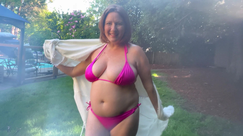 RedGemi: Naked in swimming pool - Custom Request
