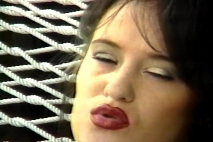Vintage Babes: Îi place să adânc în gât înainte de în cur