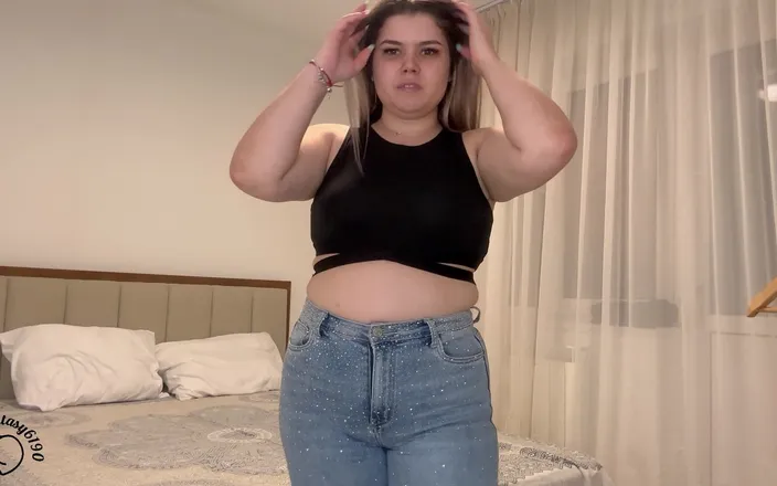 Your fantasy studio: Front View Tight Jeans Farts
