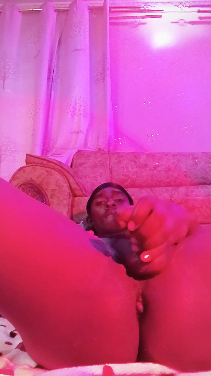 Miko filo: 섹시한 큰 엉덩이 트윈크 따먹기