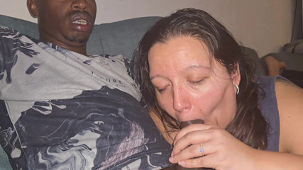 Real homemade BBW BBC porn: Sání Hlazení BBC Stříkání do pusy Sténání a sténá