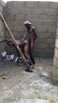 How My Bestie Fuck Me with Is 12 Inches Dick Inside an Uncomfortable House