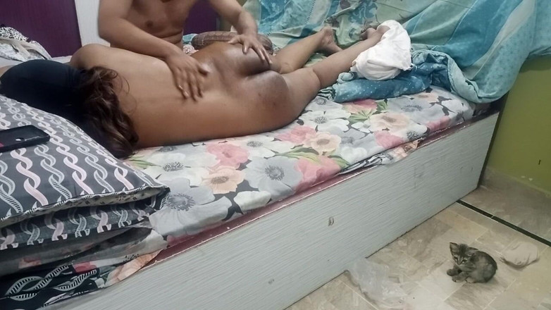 Desimilfporn00: Desi indyjska macocha duży tyłek