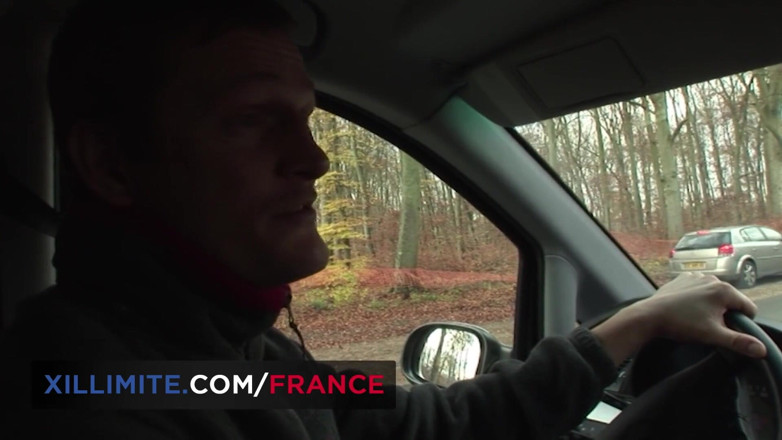 Made In France: Orgie met een rondborstige blondine en een brunette