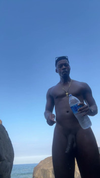 Exhibitionism on the Beach 10 Inches Dick BBC