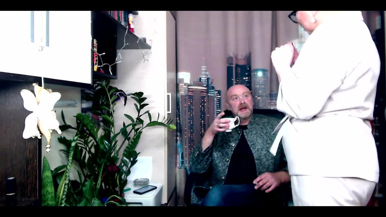 AimeeParadise: Filming a Movie About Checking the Elasticity of an Elderly...