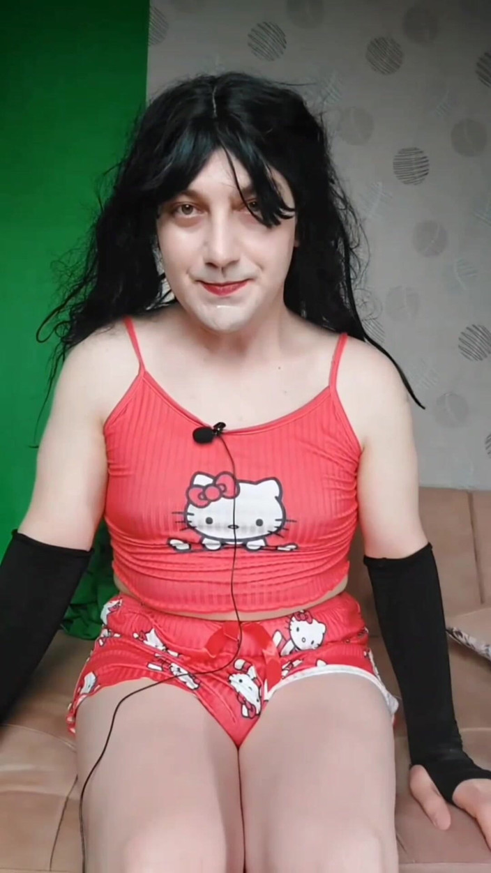 Kitty_Cross: Gambe femminuccia carina