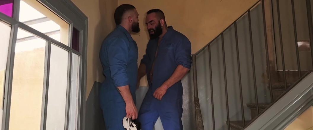 The Bearded Master: Pekerja nakal. Fetish kencing kencing berpeluh berpeluh
