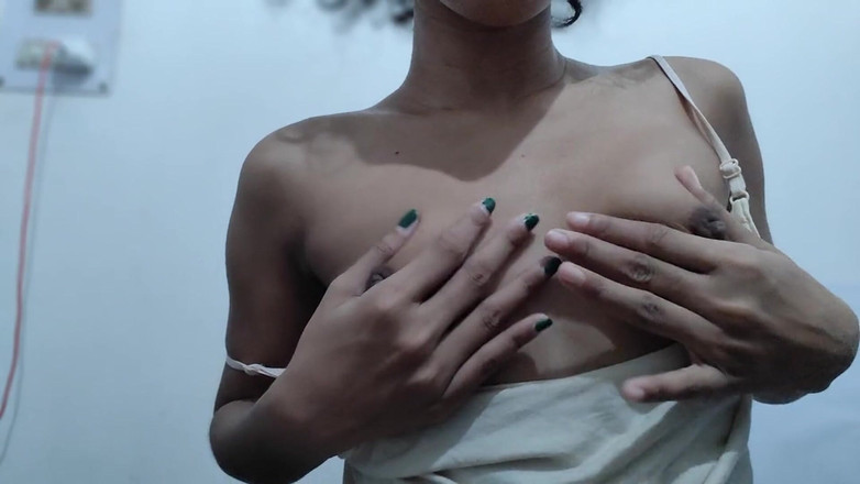 desigirl93: Une jolie fille devient excitée après les cours, chodai kai...