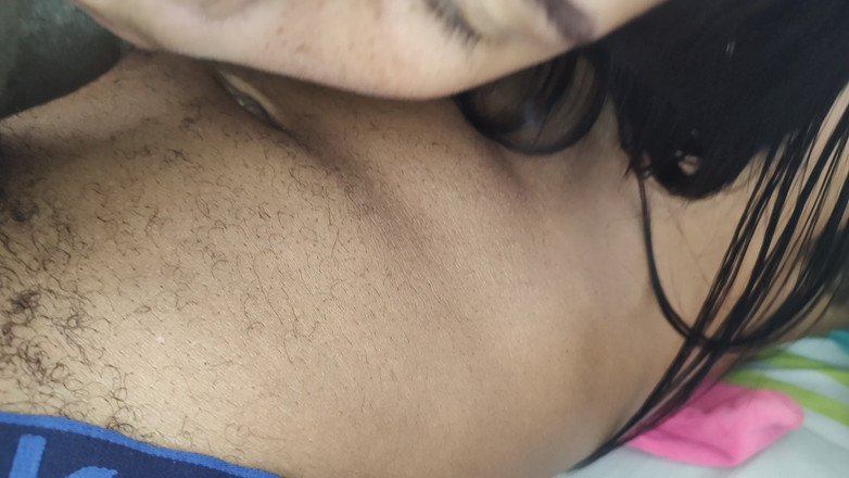 PABLO N3GROBAR: Trénink lízání bradavek ...