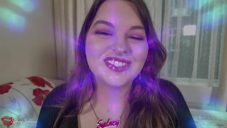Sydney screams fetish: Trippy Kisses - estás débil y obsesionado con los hipnotizantes besos...