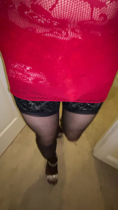 Madisoncd28428: Crossdresser 荡妇走羞耻