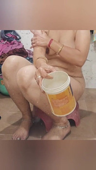 Priya Bhabi 거유 후장 쇼