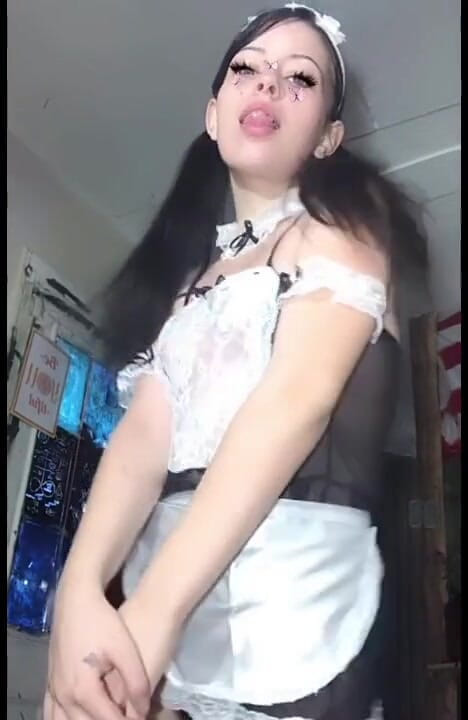 VenusVioletta: Teenage Tease