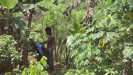 Amateur Teen Studio: Sii veloce quindi nessuno ci renderà (dietro le quinte)