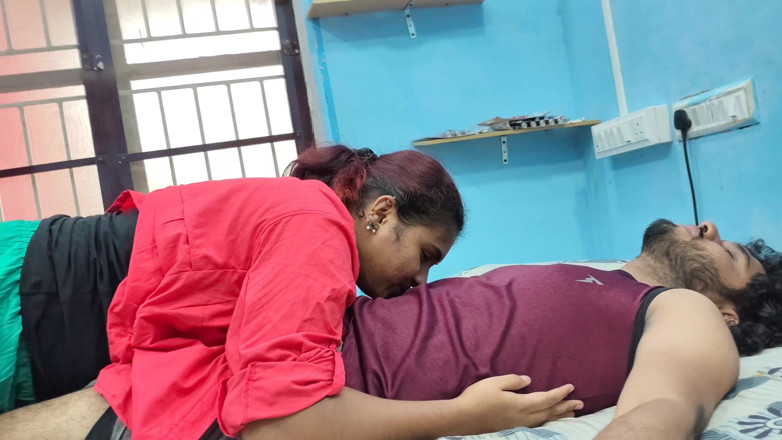 Vaigavarun45: Girl Kissing Boy and Hot Romance