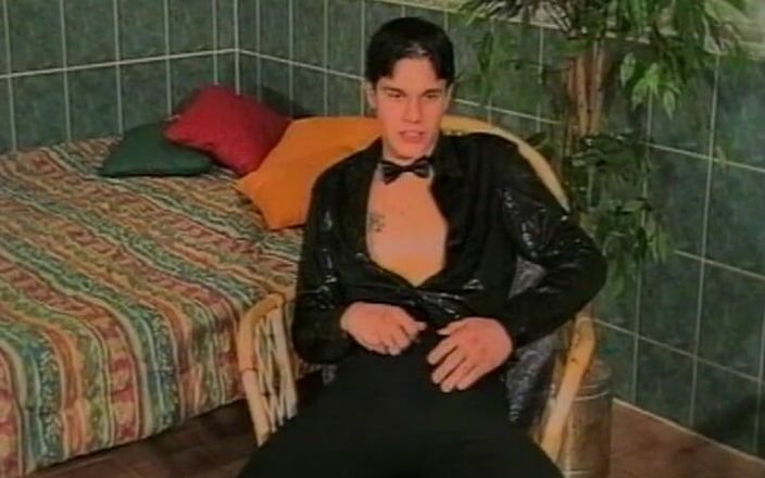 Gay 90's Vintage Porn: Cara intenso em Guy Grind # 5