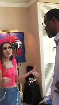 Sera Ryder Loves Monstercock